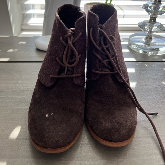 Toms Women’s Wedge Heels Size 8 - Picture 3 of 7